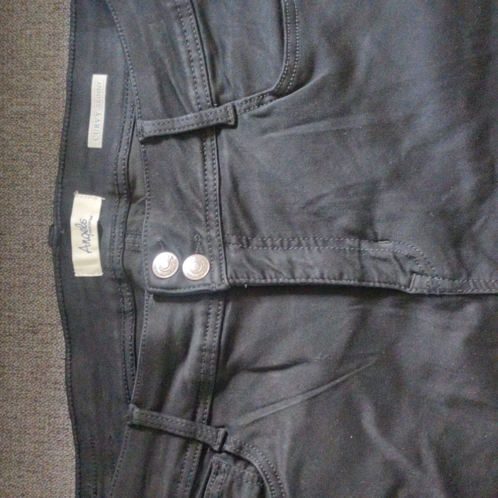 Jeans - Picture 6 of 6